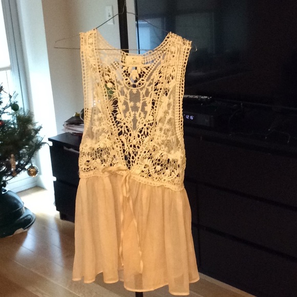 Vest - Picture 1 of 1